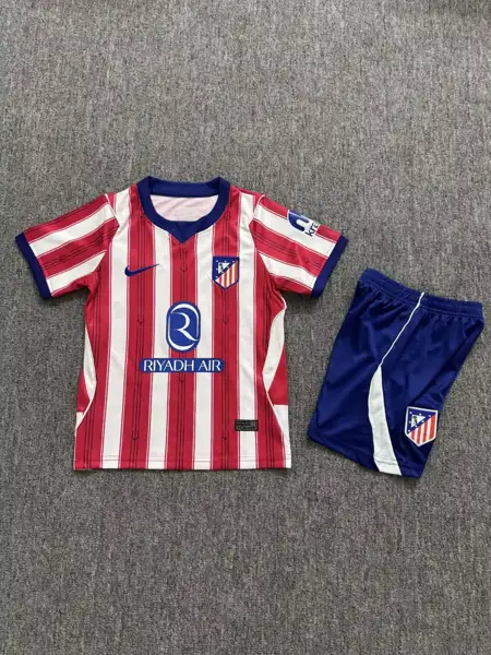 Atletico Madrid home children's kit — 2026/27