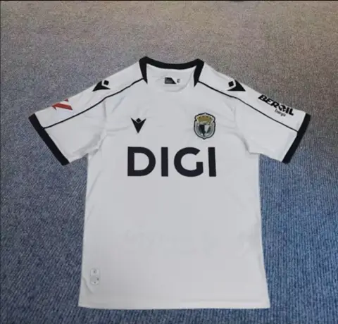 Burgos home — 2026/27