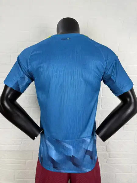 Spain goalkeeper blue player version — 2026/27