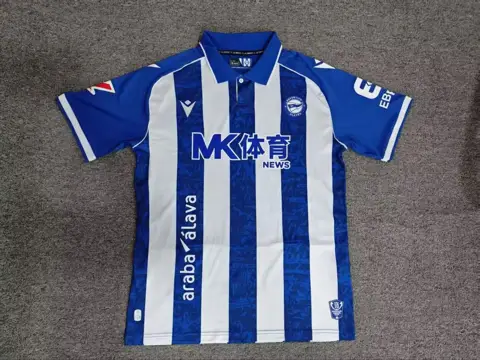Alaves home — 2026/27