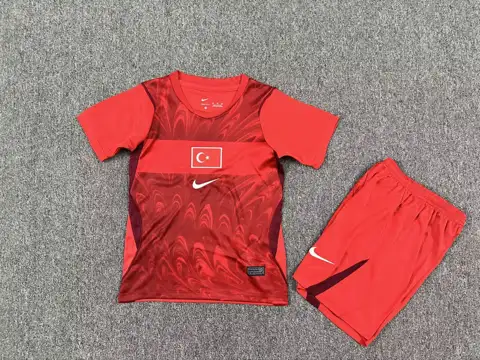Turkey Home Kids Kit — 2026/27