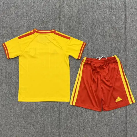 Lens Home Children's Kit — 2026/27