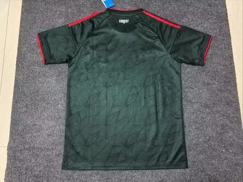 Nottingham Forest third away — 2026/27