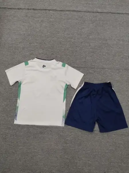 Ireland away children's kit — 2026/27