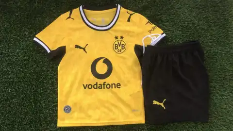 Dortmund home kid kits — 2026/27