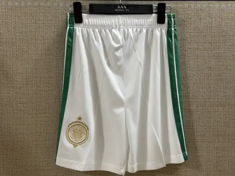 Celtic home shorts — 2026/27