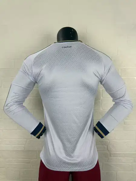 Italy away long sleeved Player version S-3 — 2026/27