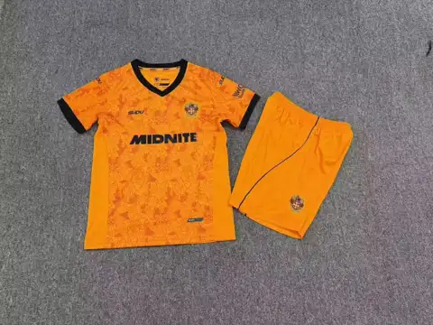Wolverhampton Wanderers Home Kids' Kit 26_ — 2026/27