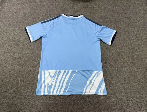 Nottingham Forest third away — 2026/27