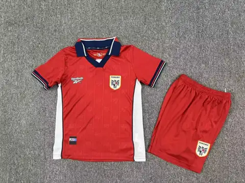 Panama home kid kits — 2026/27
