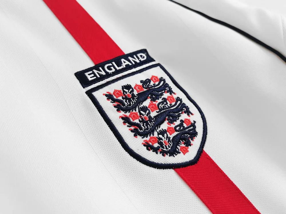 England 2002 Retro England Home Football Shirt 2002 — 4