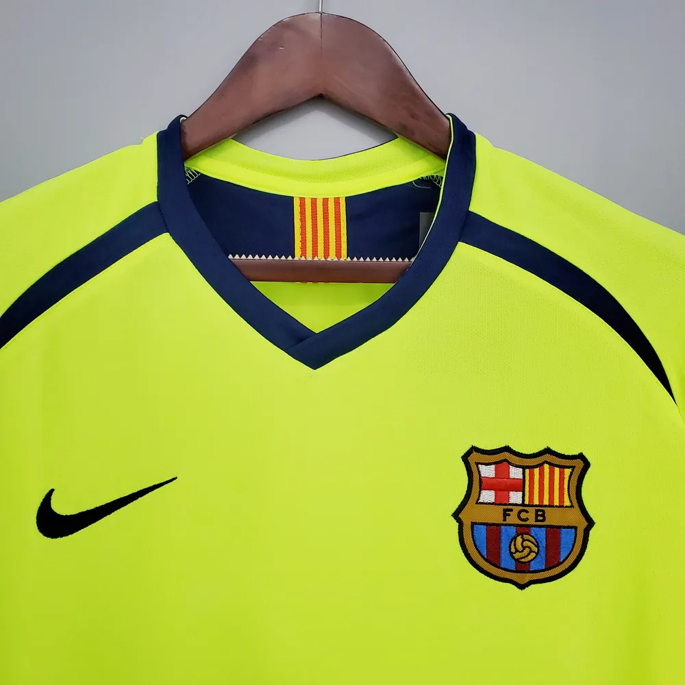 Barcelona 2005/2006 Retro Barcelona Away Football Shirt 2005/2006 — 3