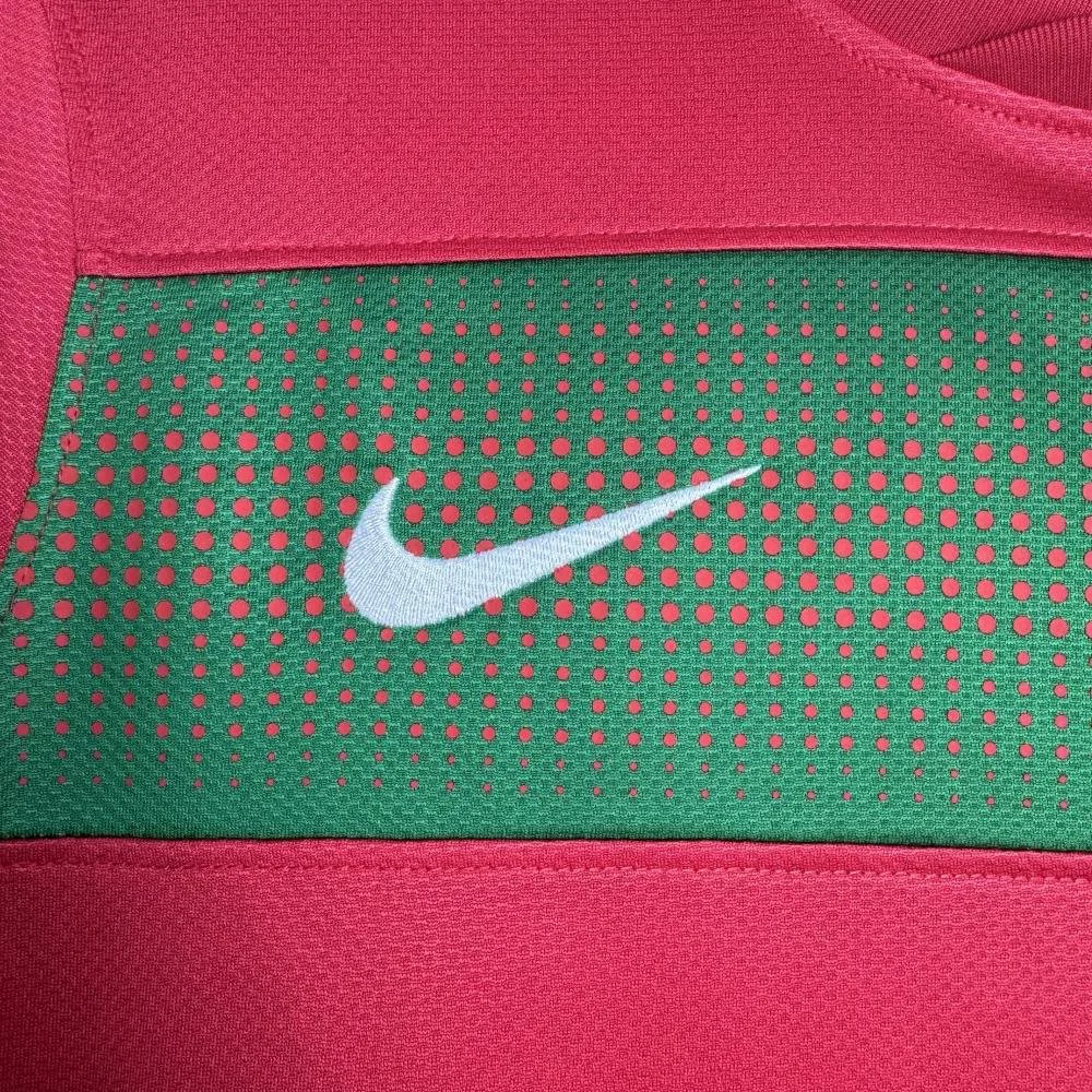 Portugal 2010 Retro Portugal Home Football Shirt 2010 — 7