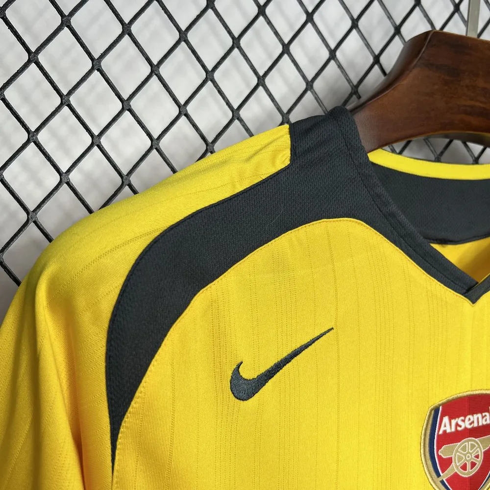Arsenal 2005/2006 Retro Arsenal Away Football Shirt 2005/2006 — 5