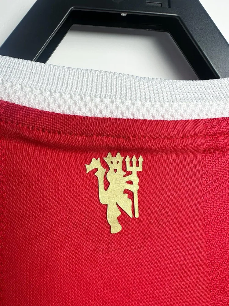 Manchester United 2021-2022 Retro Manchester United Home Football Shirt 2021/2022 — 4