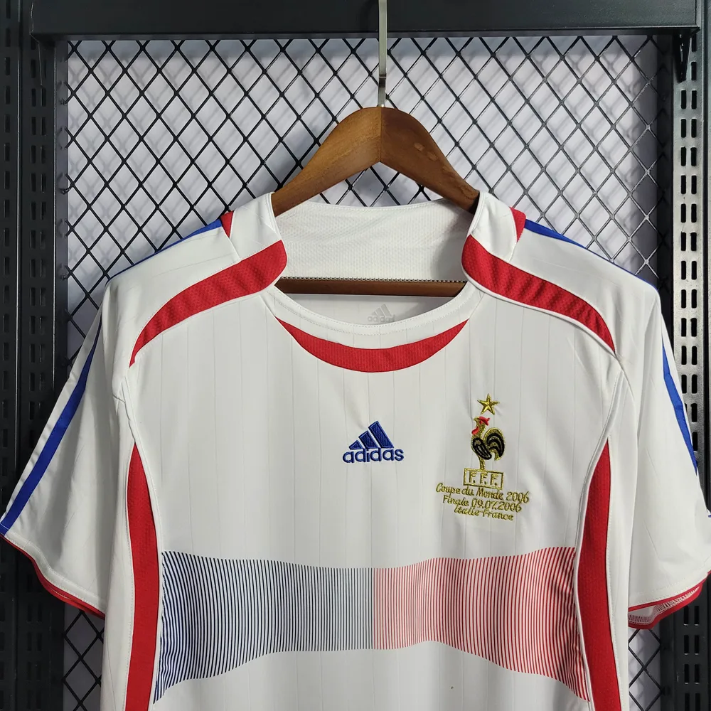 France 2006 Retro France Away Football Shirt 2006 — 4