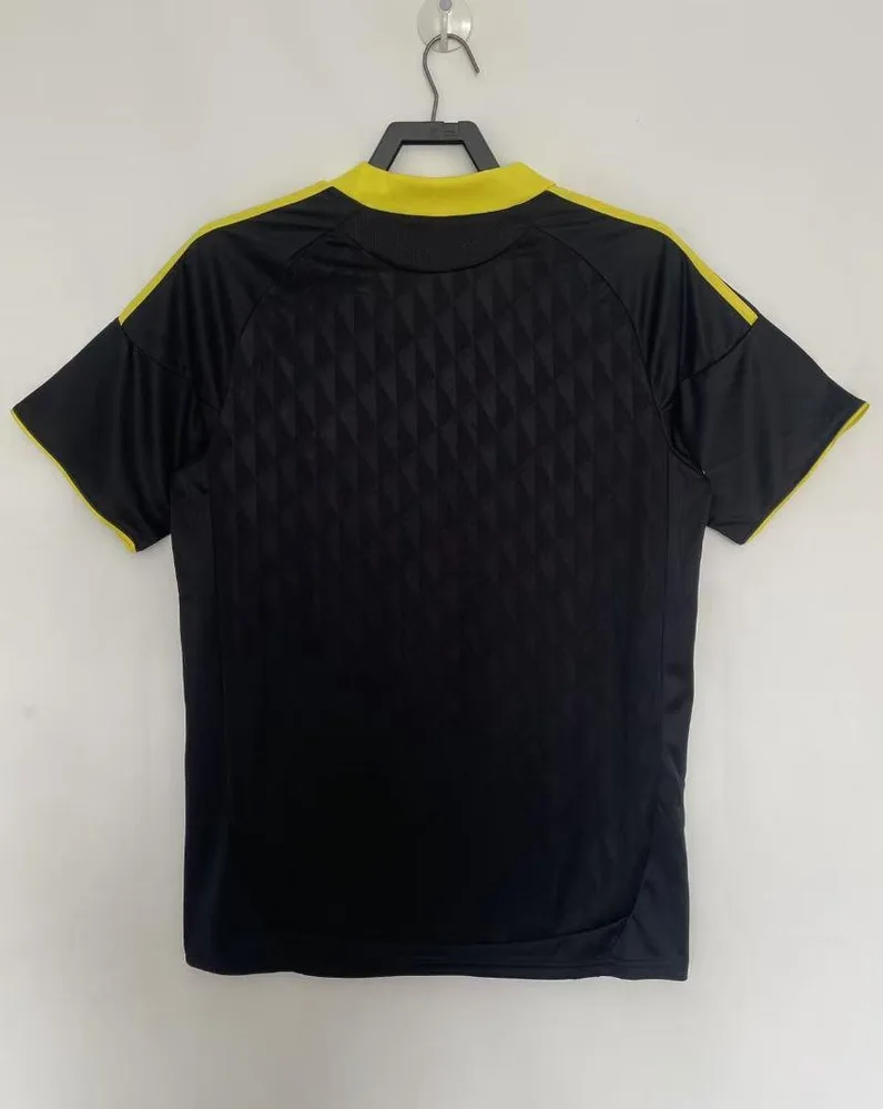 Liverpool 2010/2011 Retro Liverpool Third Away Football Jersey 2010/2011 — 2