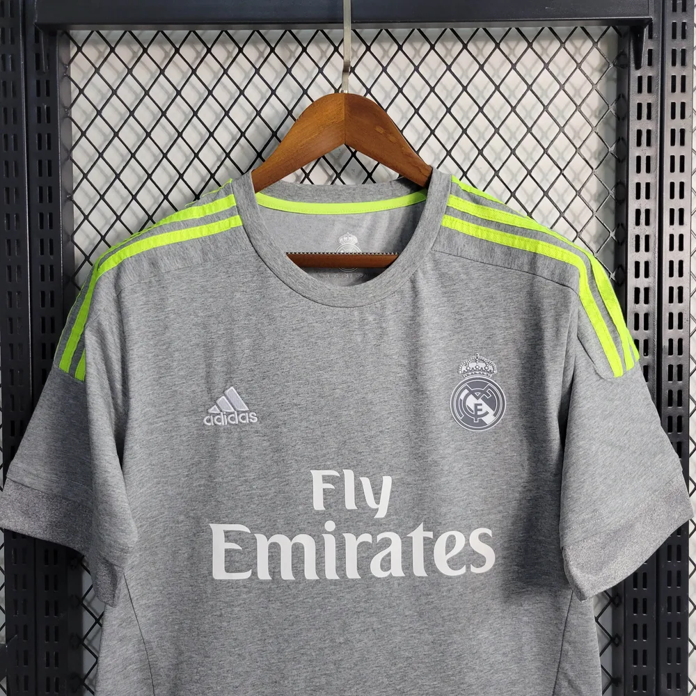 Real Madrid 2015/2016 Retro Real Madrid Away 2015/2016 — 3