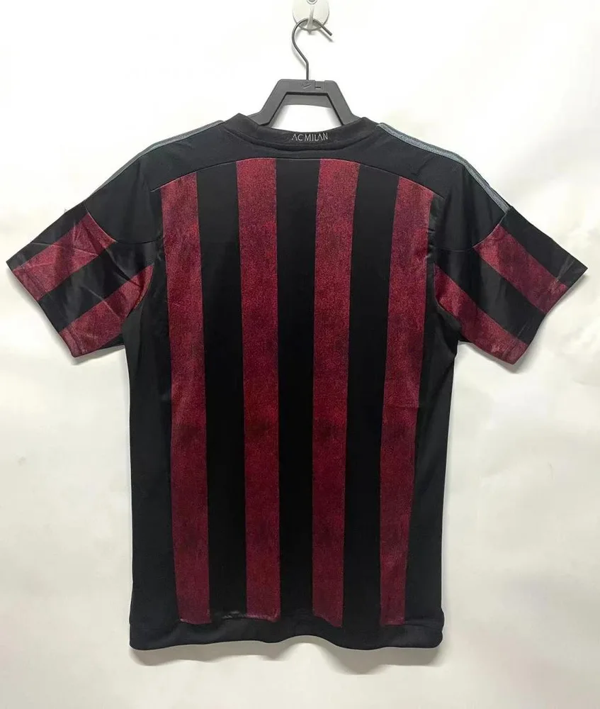 AC Milan 2016/2017 Retro AC Milan Local Camiseta de fútbol 2016/2017 — 2