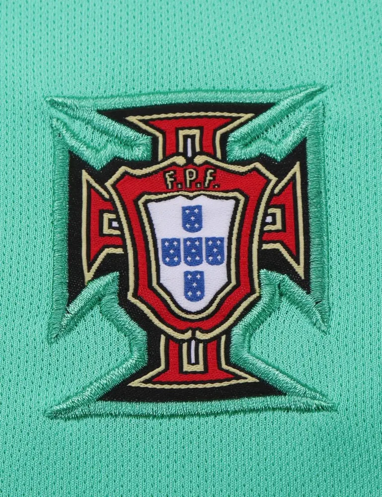 Portugal 2016 Retro Portugal Away Football Shirt Kids Size 2016 — 4