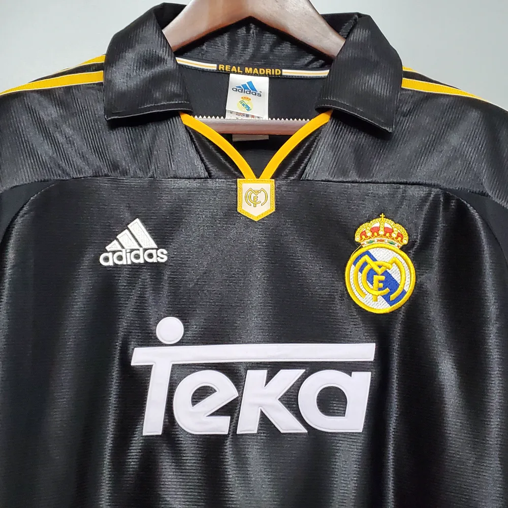 Real Madrid 1999/2001 Retro Real Madrid Visitante 1999/2001 — 3