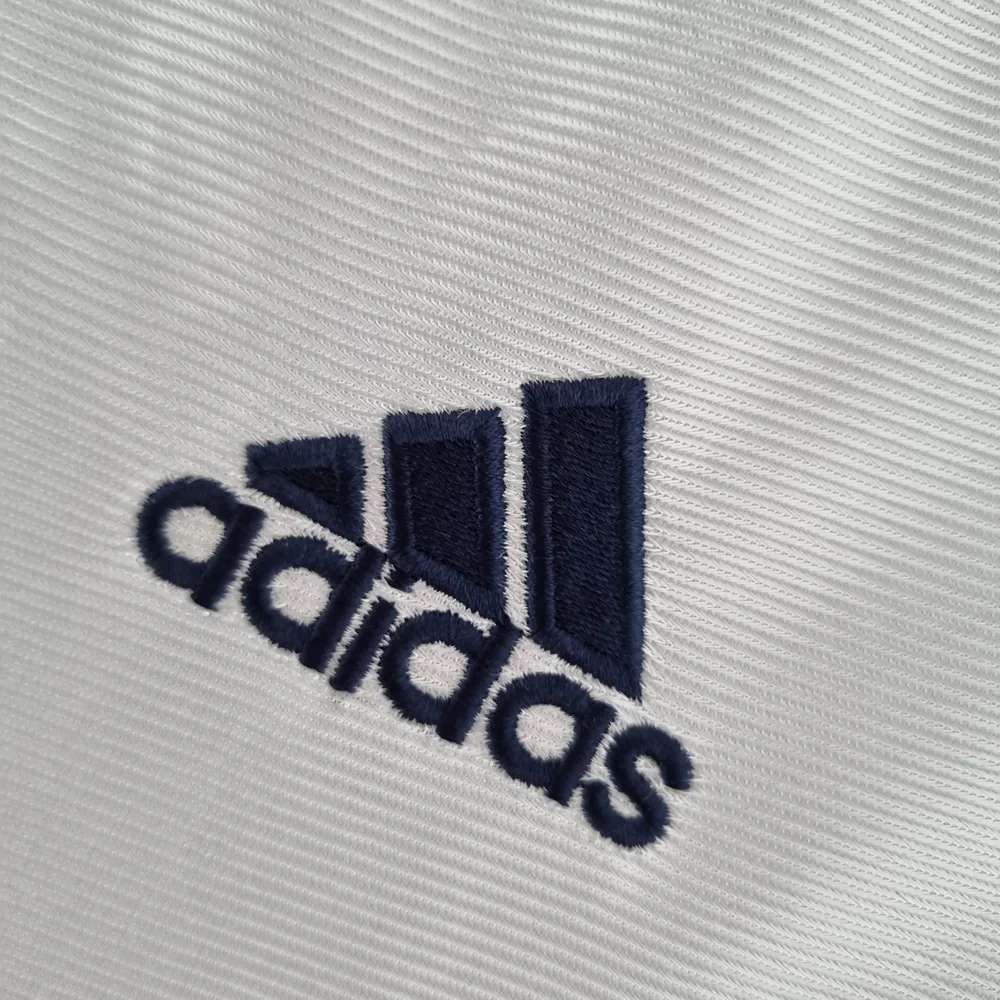 Real Madrid 1998/2000 Retro Real Madrid Local 1998/2000 — 4