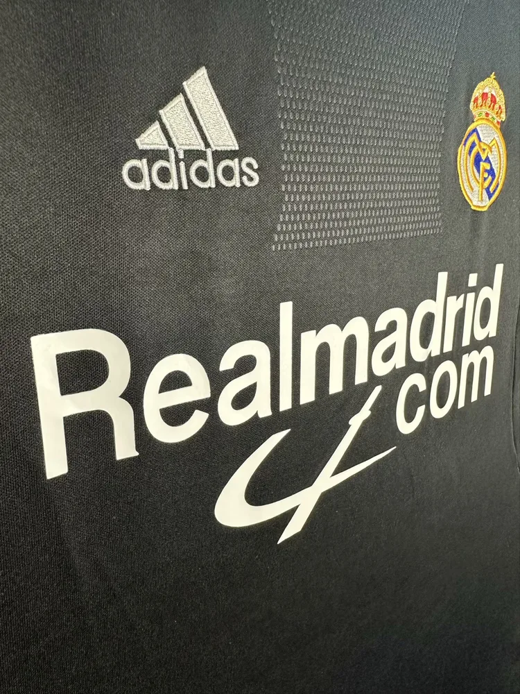 Real Madrid 2001/2002 Retro Real Madrid Away Soccer Jersey 2001/2002 — 6