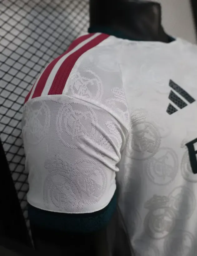 Real Madrid 2026/2027 Versión jugador Real Madrid Edición especial 04 Camiseta de fútbol 2026/27 — 6