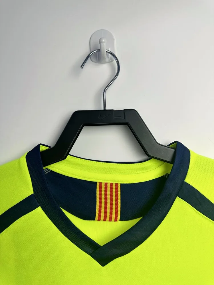 Barcelona 2005/2006 Retro Barcelona Away Football Jersey Long Sleeve 2005/2006 — 3