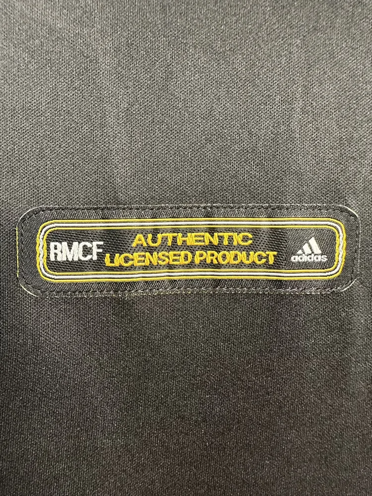 Real Madrid 2001/2002 Retro Real Madrid Away Soccer Jersey 2001/2002 — 7