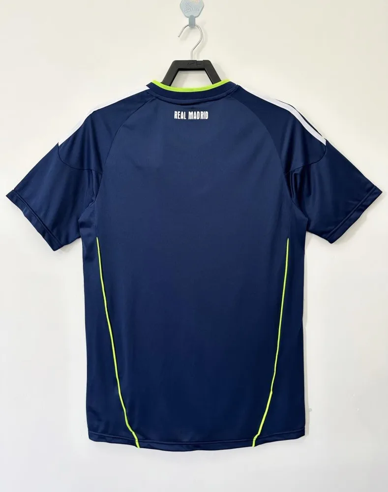 Real Madrid 2010/2011 Retro Real Madrid Visitante Camiseta de fútbol 2010/2011 — 2