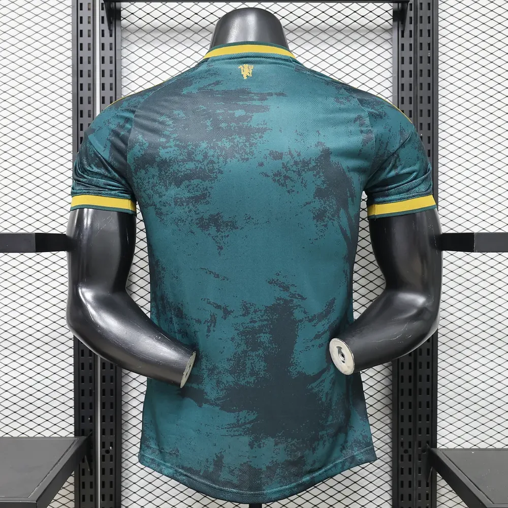 Manchester United 2026/2027 Versión jugador Manchester United Edición especial 04 Camiseta de fútbol 2026/27 — 2