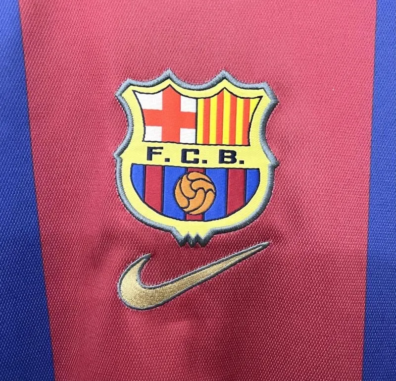 Barcelona 1998/1999 Retro Barcelona Home Football Shirt 1998/1999 — 3