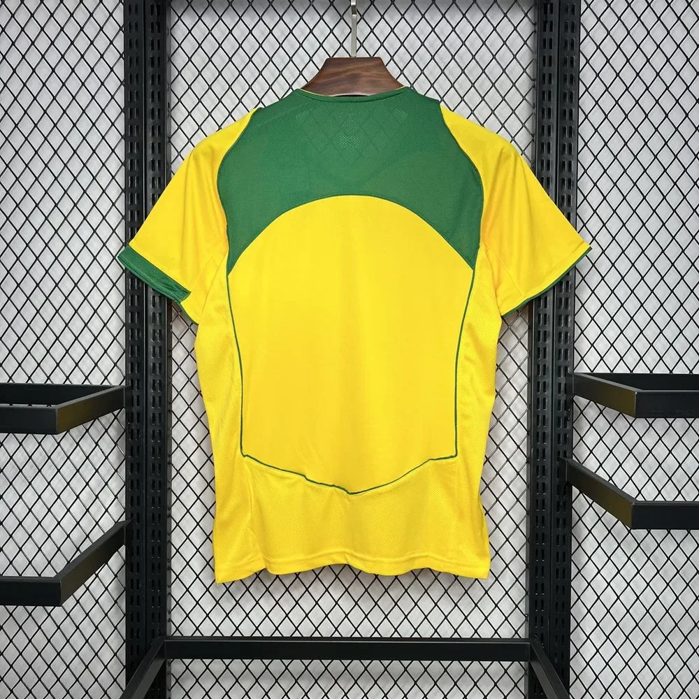 Brazil 2004 Retro Brazil Home Football Shirt 2004 — 2