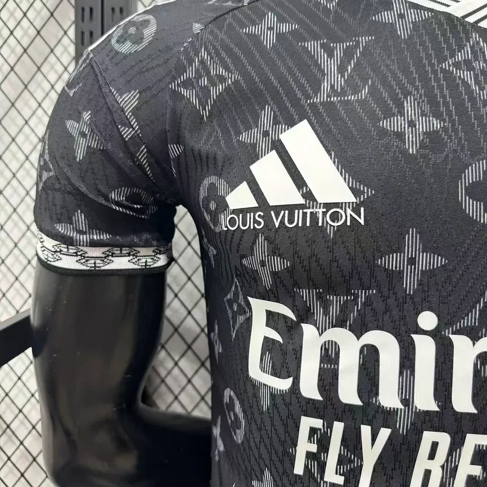Real Madrid 2026/2027 Versión jugador Real Madrid Edición especial 07 Camiseta de fútbol 2026/27 — 6