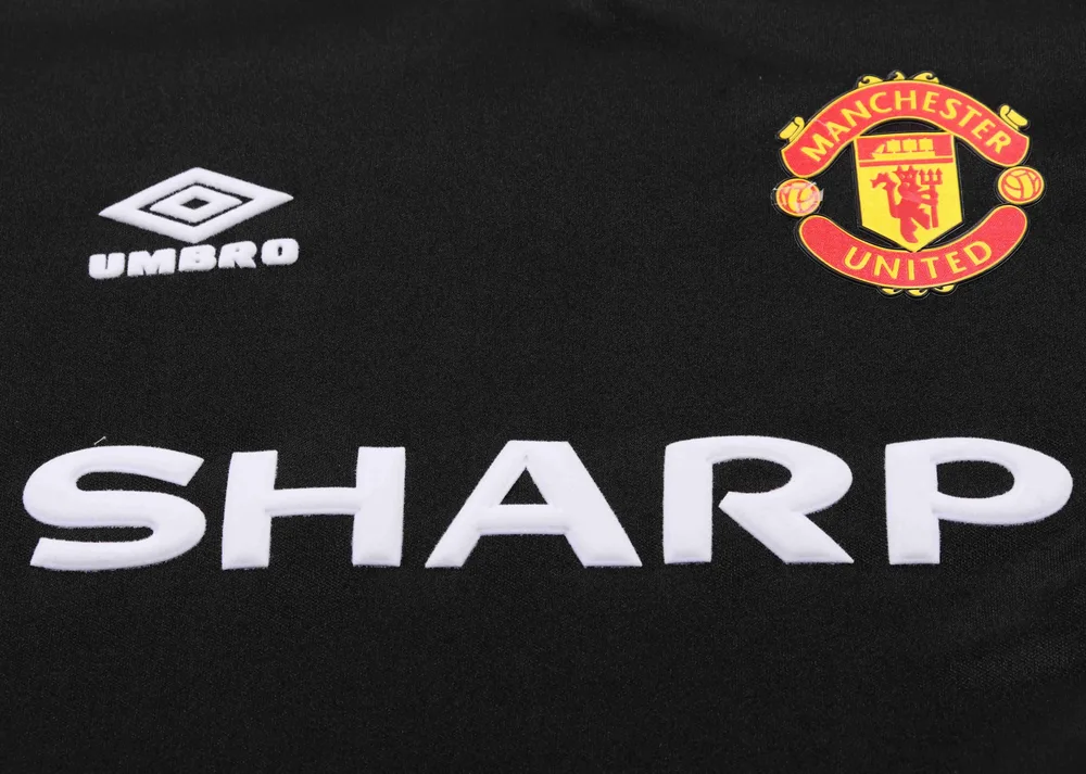 Manchester United 1998-1999 Retro Manchester United Third Away Football Shirt Kids Size 1998/1999 — 3