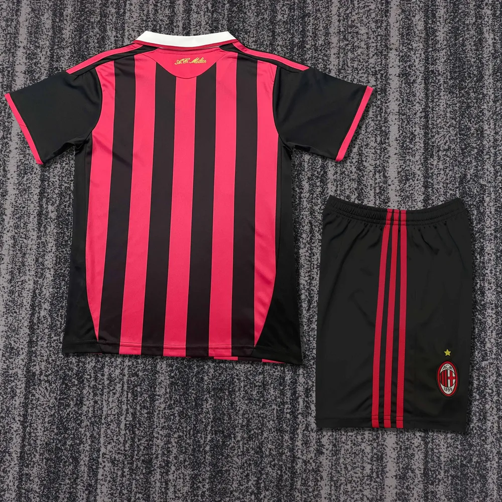 AC Milan 2009-2010 Retro AC Milan Home Football Shirt Kids Size 2009/2010 — 2