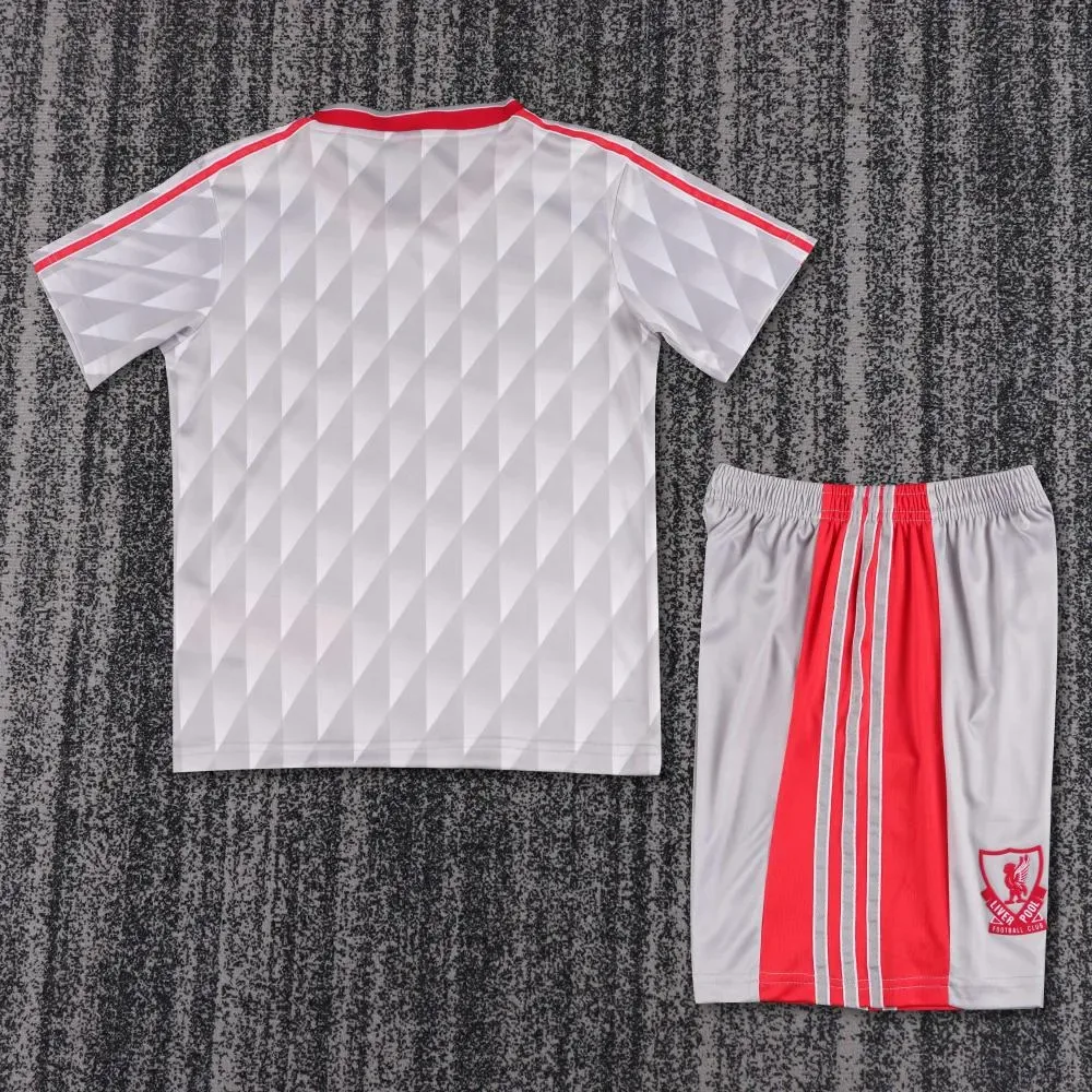 Liverpool 1989-1991 Retro Liverpool Away Football Jersey Kids Size 1989/1991 — 2