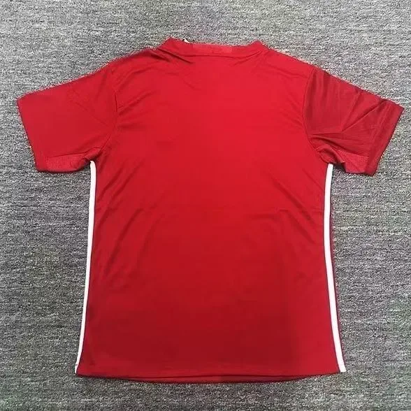 Manchester United 2016/2017 Retro Manchester United Home Football Shirt 2016/2017 — 2