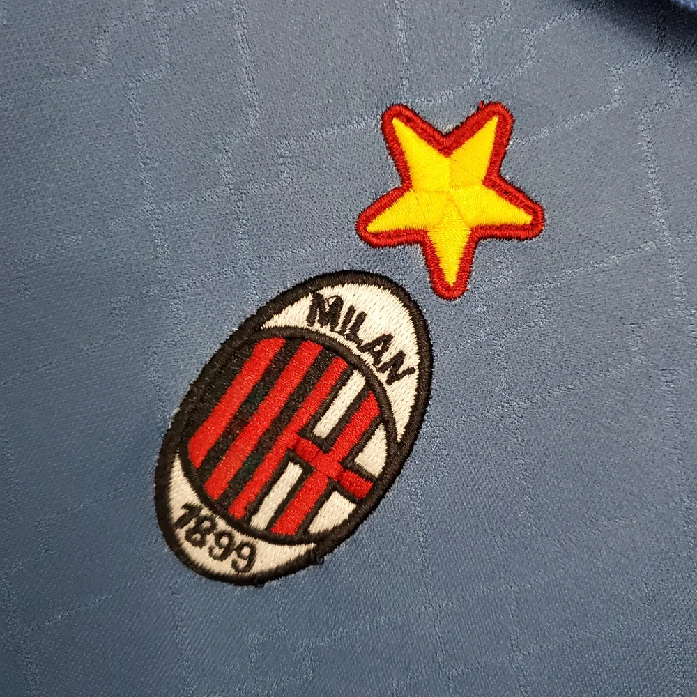 AC Milan 1995/1996 Retro AC Milan Fourth Away Football Shirt 1995/1996 — 5