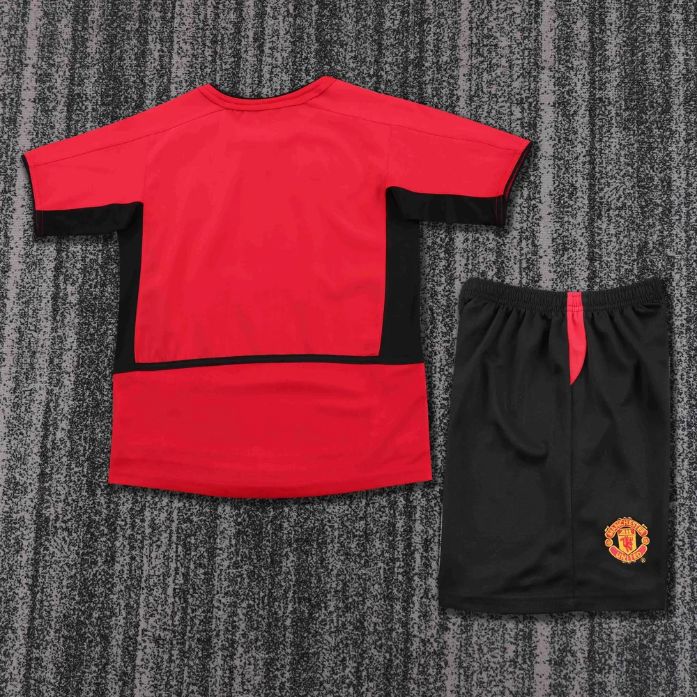 Manchester United 2002-2004 Retro Manchester United Home Football Shirt Kids Size 2002/2004 — 2