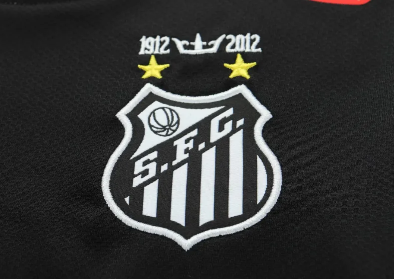 Santos 2012/2013 Retro Long Sleeve Santos Away Football Shirt Kids Size 2012/2013 — 6