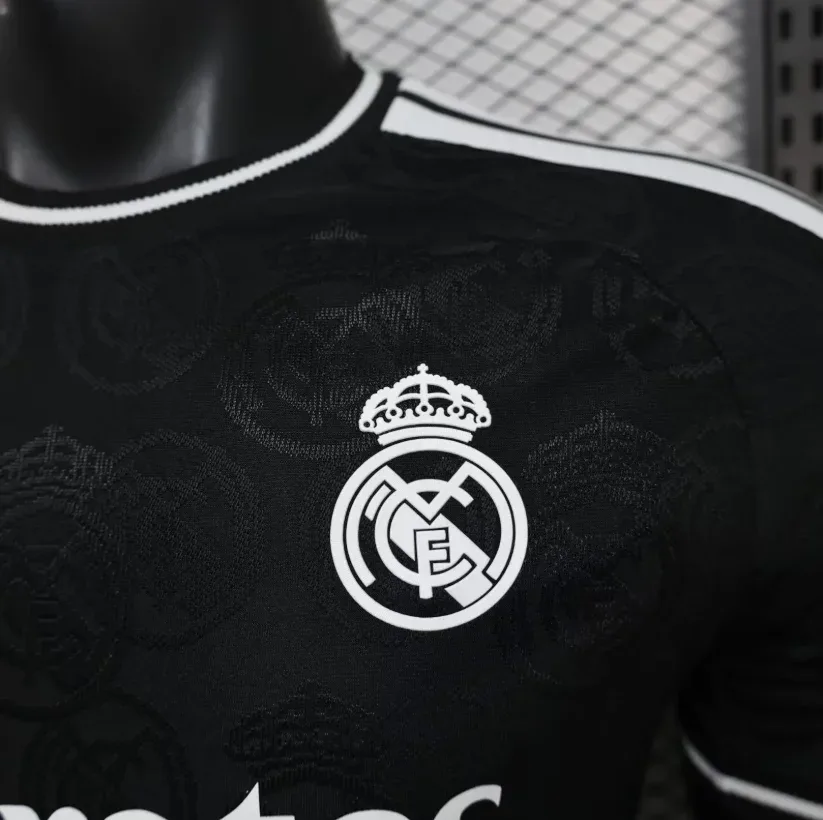 Real Madrid 2026/2027 Versión jugador Real Madrid Edición especial Black Camiseta de fútbol 2026/27 — 6