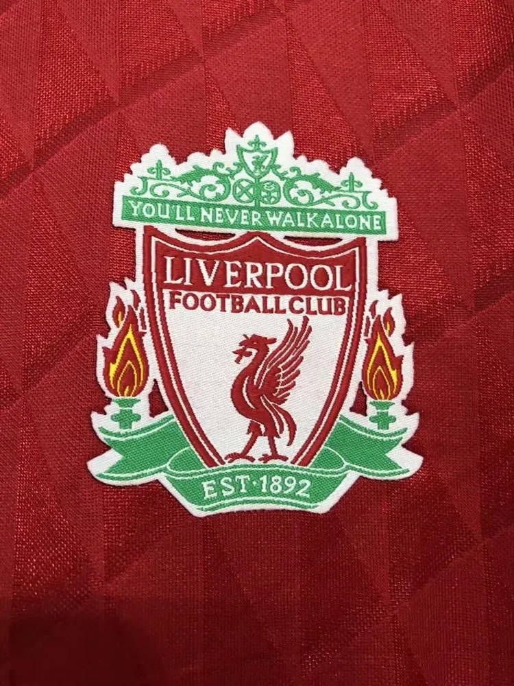 Liverpool 2010/2011 Retro Liverpool FC Home Football Jersey Long Sleeve 2010/2011 — 4