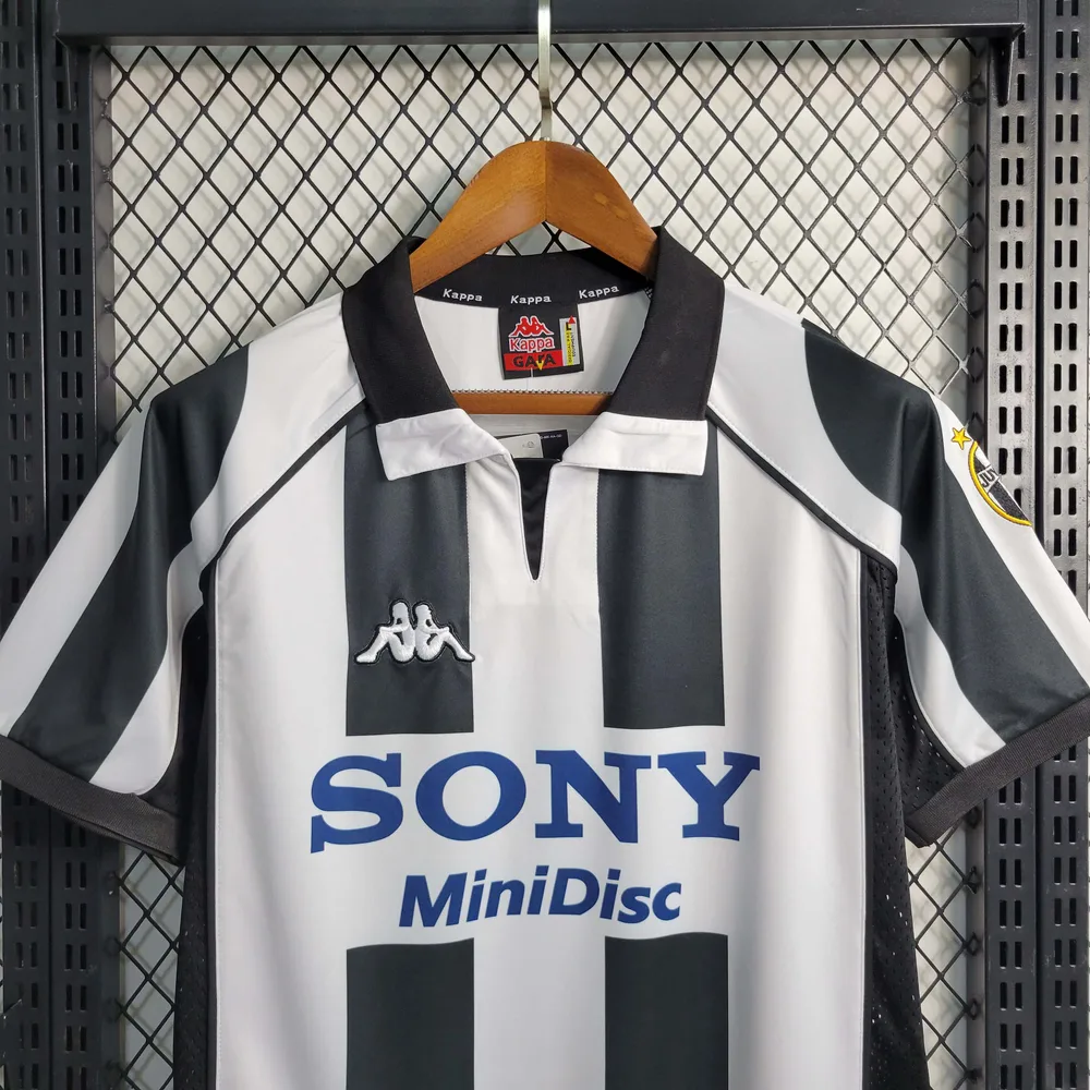 Juventus 1997/1998 Retro Juventus Football Shirt Home 1997/1998 — 5