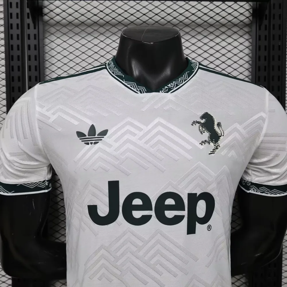 Juventus 2026/2027 Versión jugador Juventus Edición especial White Camiseta de fútbol 2026/27 — 3