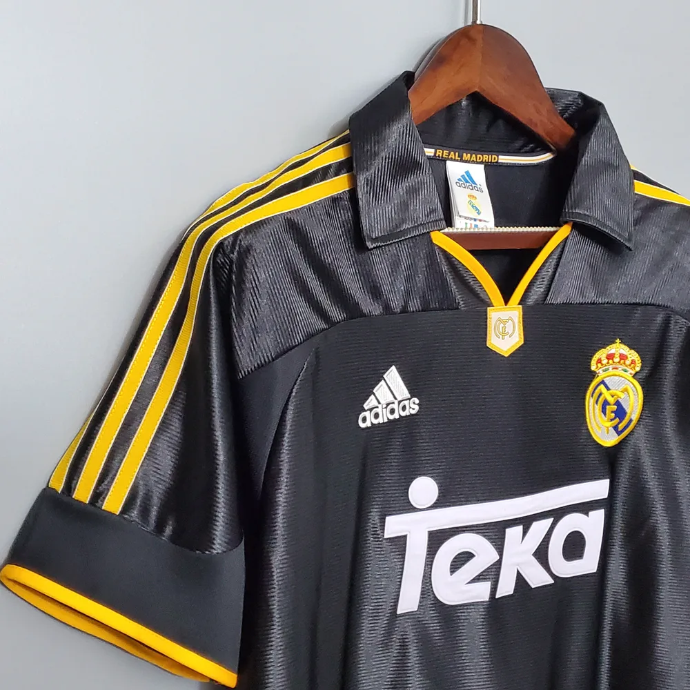 Real Madrid 1999/2001 Retro Real Madrid Visitante 1999/2001 — 6
