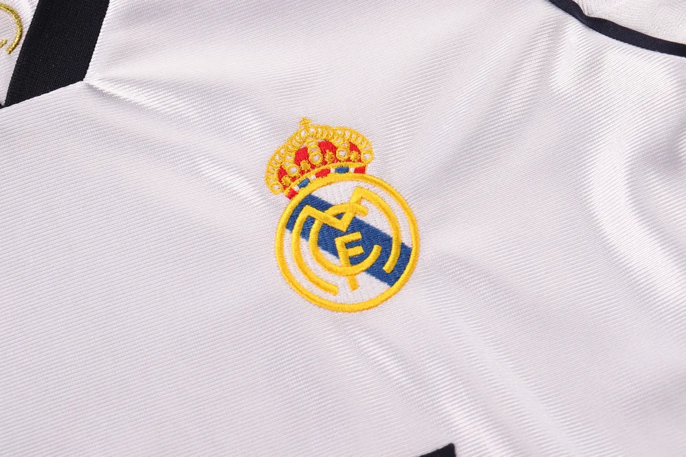Real Madrid 1998-2000 Retro Real Madrid Home Football Shirt Kids Size 1998/2000 — 7
