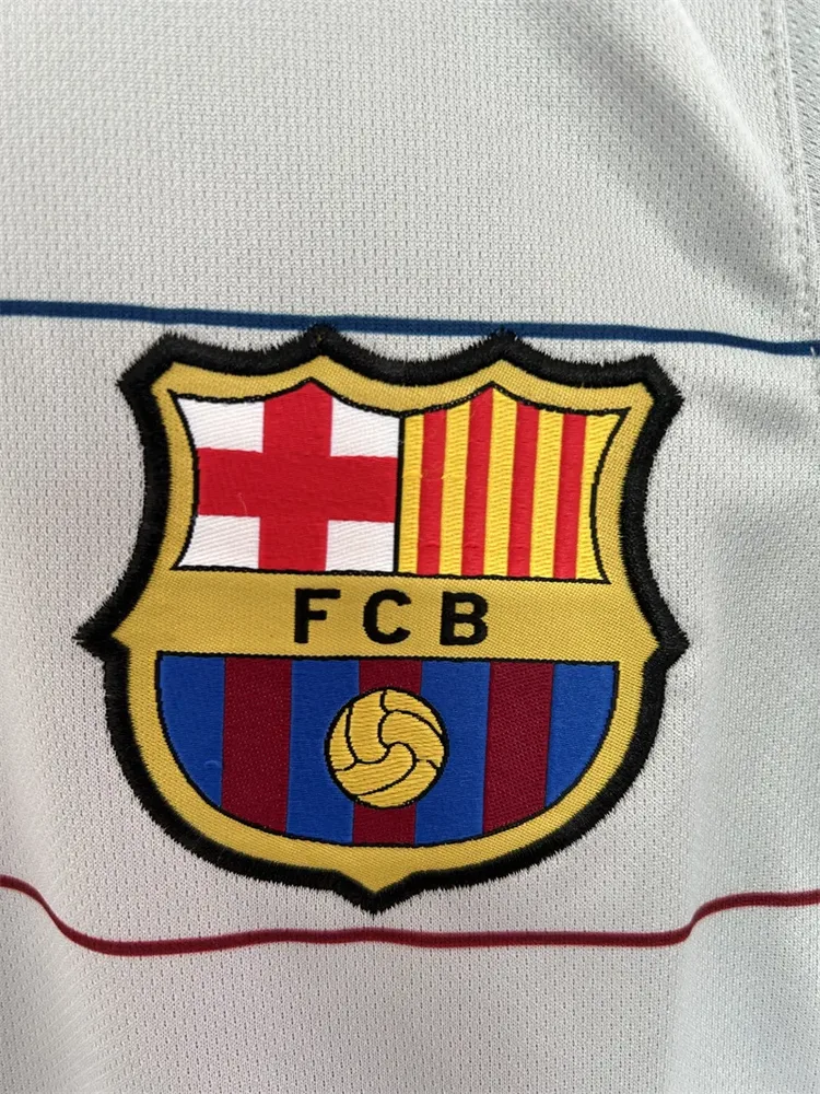 Barcelona 2003/2004 Retro Barcelona Away Football Shirt 2003/2004 — 5