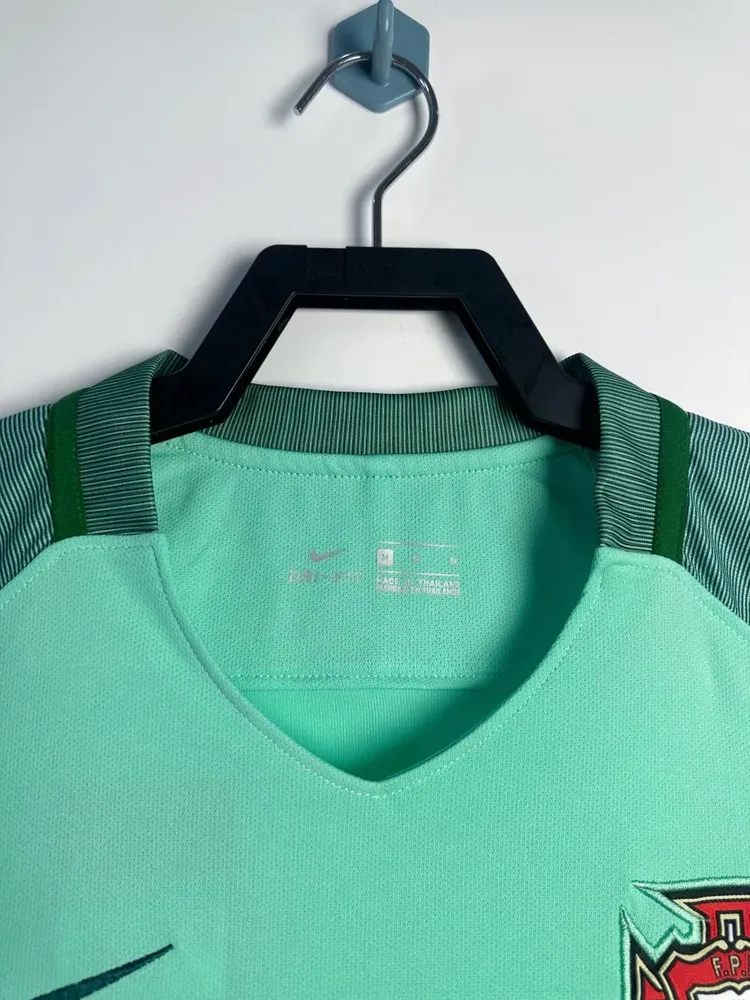 Portugal 2016 Retro Portugal Away Football Shirt 2016 — 3